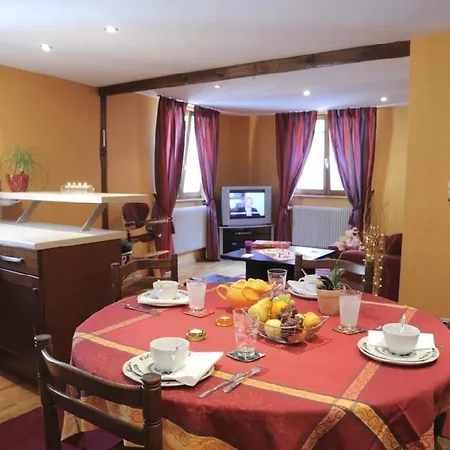 別荘 La Maison Bleue *